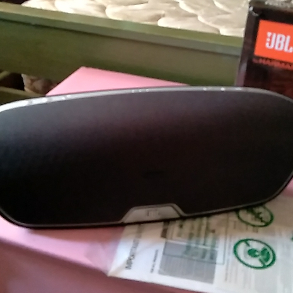 Sell this Speaker JBL new